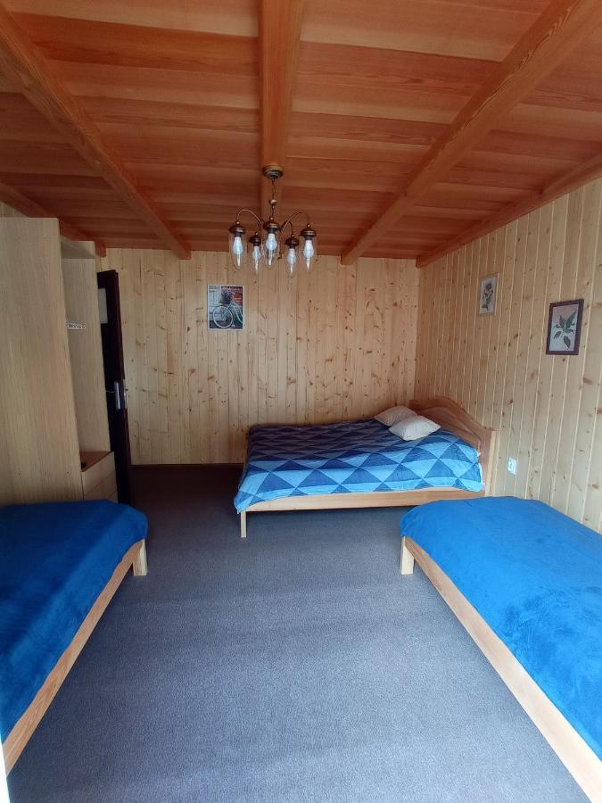 Noclegi Lesniczowka W Lanckoronie Lanckorona Exteriör bild