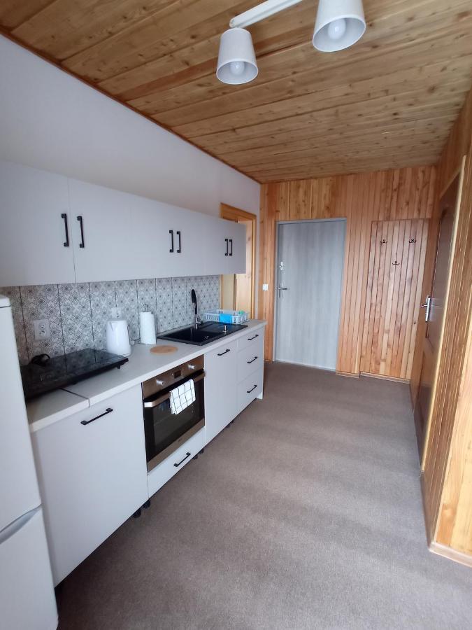 Noclegi Lesniczowka W Lanckoronie Lanckorona Exteriör bild