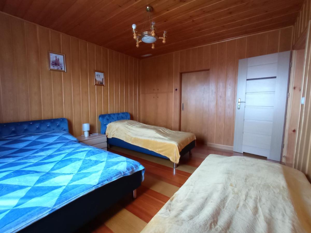 Noclegi Lesniczowka W Lanckoronie Lanckorona Exteriör bild