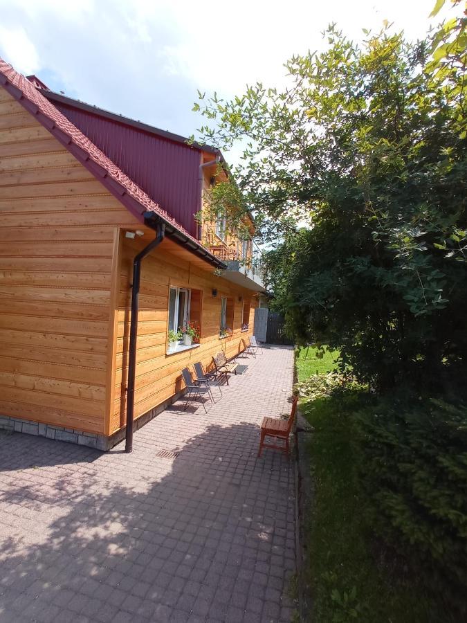 Noclegi Lesniczowka W Lanckoronie Lanckorona Exteriör bild