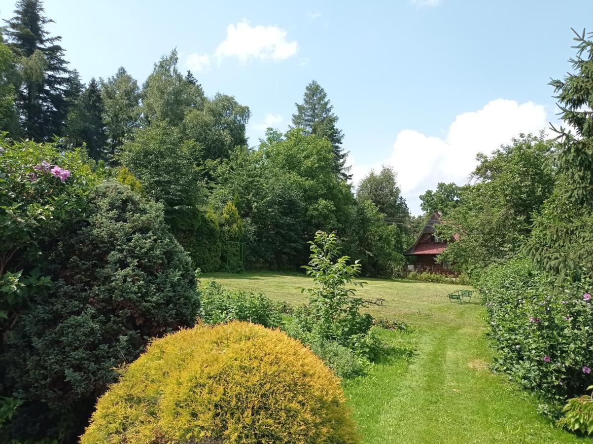Noclegi Lesniczowka W Lanckoronie Lanckorona Exteriör bild